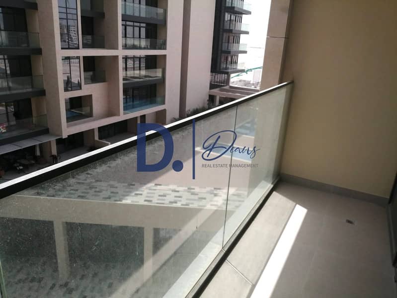 d1acafdb-7c63-4706-bc39-83c18d862a1e. jpg d1acafdb-7c63-4706-bc39-83c18d862a1e. jpg