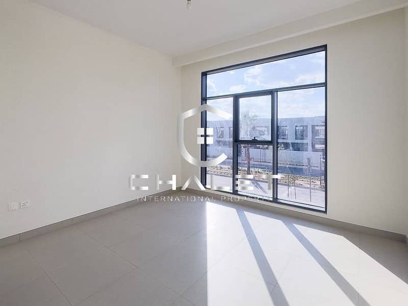 11 THE PULSE BEACH FRONT IMG (22). jpg