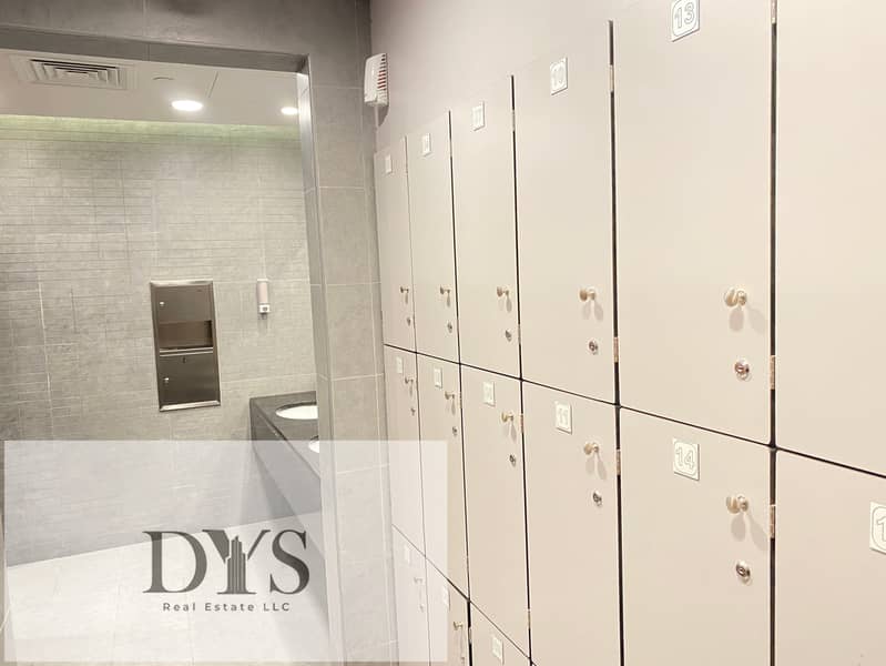 4 Locker Room. jpg