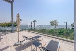 Luxury | Seaview | Spacious | Pristine Furnishings