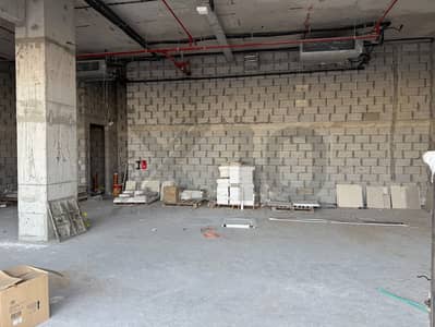 阿尔扬街区， 迪拜 商铺待租 - 位于阿尔扬街区，Al Waleed BA 06 的商铺 311000 AED - 11653365