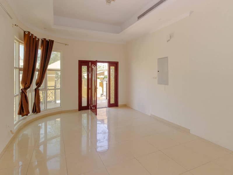 5 Al Baraha - 4BR Villa - Nastran (2 of 12). jpg