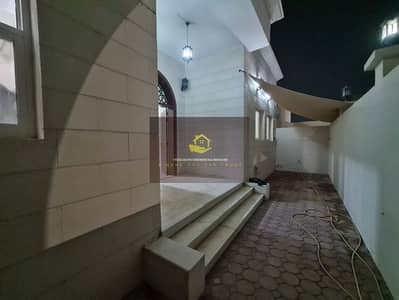 شقة 3 غرف نوم للايجار في مدينة شخبوط، أبوظبي - 2712e8b1-9e29-4f90-a2d7-b57b9a6052f2. jpg