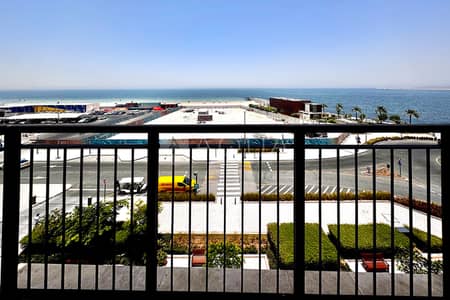 朱美拉住宅区， 迪拜 1 卧室公寓待租 - 位于朱美拉住宅区，海洋社区，海蓝之港社区，拉科特海边住宅社区，拉科特海边5号大厦 1 卧室的公寓 150000 AED - 11789930