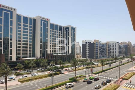 2 Bedroom Flat for Rent in Palm Jumeirah, Dubai - 2 BDR with Maid | Mid floor | 2 Parking