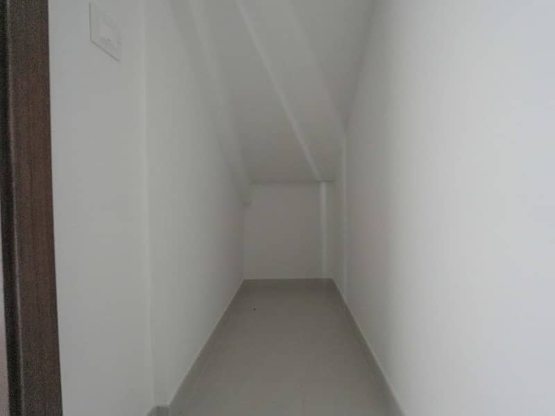 15 IMG-20250516-WA0096. png
