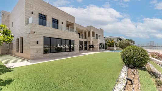 6 Bedroom Villa for Sale in Palm Jumeirah, Dubai - Upgraded | Extended | Gallery View | VOT