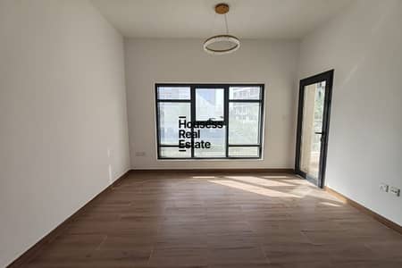 4 Bedroom Townhouse for Rent in Jumeirah Village Circle (JVC), Dubai - 4Bed plus Maid | Fully Upgraded | Spacious Layout