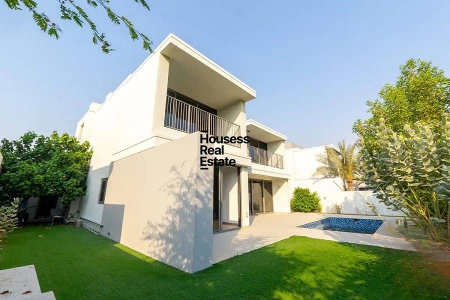 Private Pool | Vacant | Modern Style Private Pool | Vacant | Modern Style