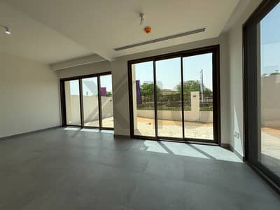 4 Bedroom Townhouse for Rent in Dubailand, Dubai - Brand New 4BR + Maids Room | Vacant | Unfurnished