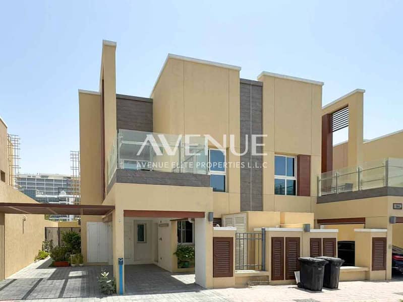 位于迪拜科学园,兰塔纳别墅,兰塔纳别墅2号 3 卧室的别墅 265000 AED - 11800557 位于迪拜科学园,兰塔纳别墅,兰塔纳别墅2号 3 卧室的别墅 265000 AED - 11800557