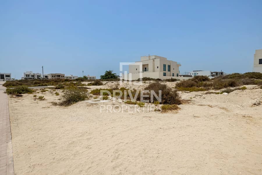 Spacious Residential Plot | Prime Location