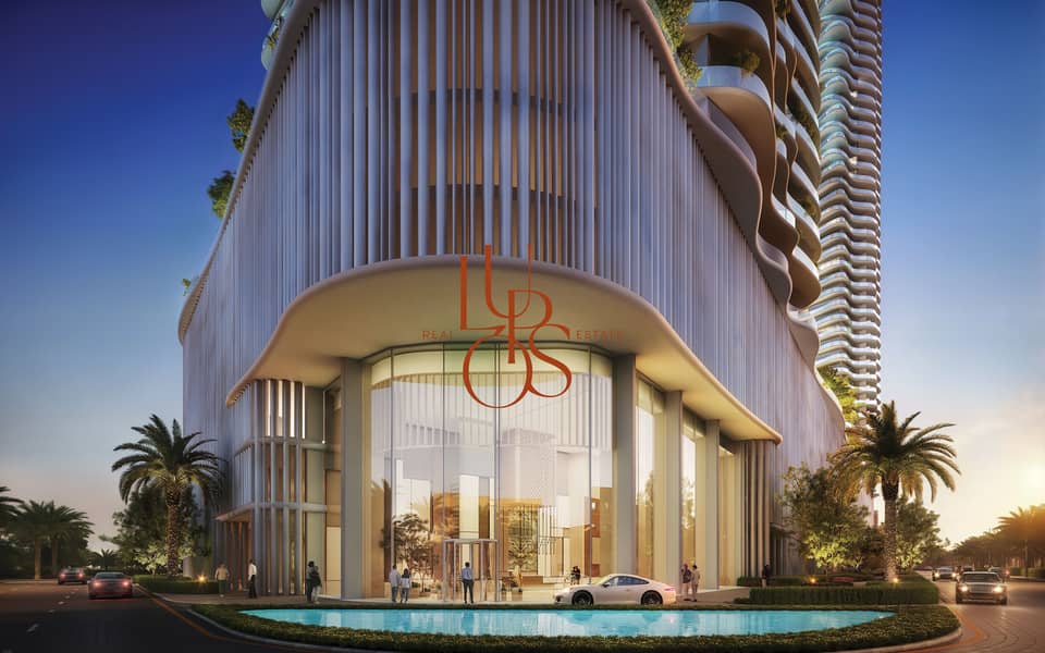 6 Laguna Residence Main Entrance. jpg