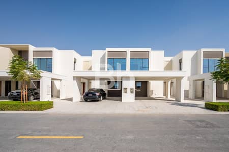 3 Bedroom Townhouse for Rent in The Valley by Emaar, Dubai - Bright | Park View |  Brand New | Available Now
