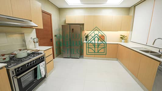 4 Bedroom Townhouse for Sale in Dubailand, Dubai - The only developer in the UAE offering 5 payment plans to suit all clients - Contact us now!