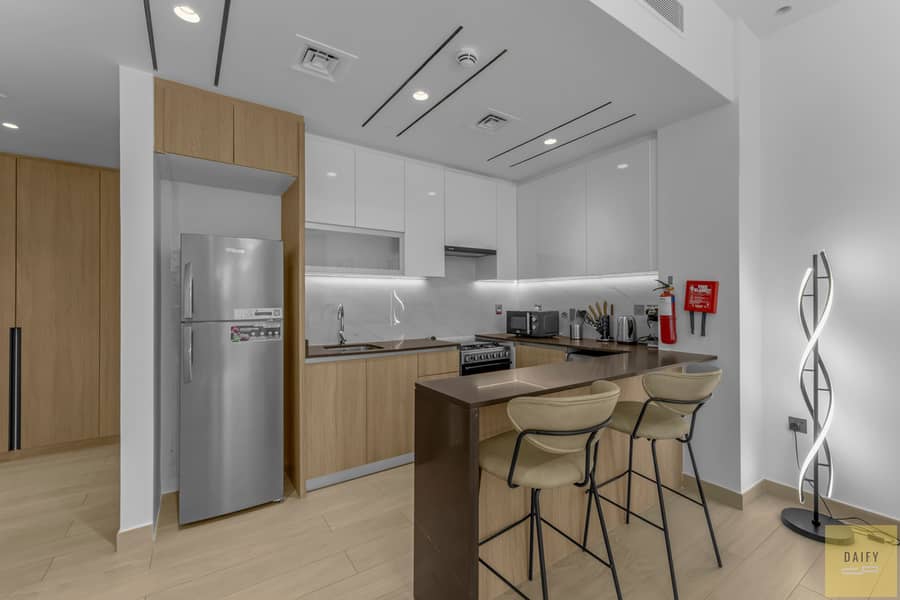 34 7ST08612. jpg