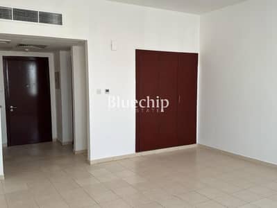 Studio for Rent in International City, Dubai - Vacant | Unfurnished | Built-in Wardrobe