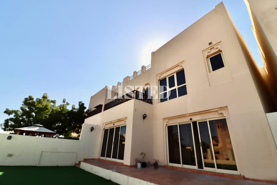 位于阿尔哈姆拉小镇,哈姆拉村别墅区 3 卧室的别墅 2400000 AED - 11802313 位于阿尔哈姆拉小镇,哈姆拉村别墅区 3 卧室的别墅 2400000 AED - 11802313