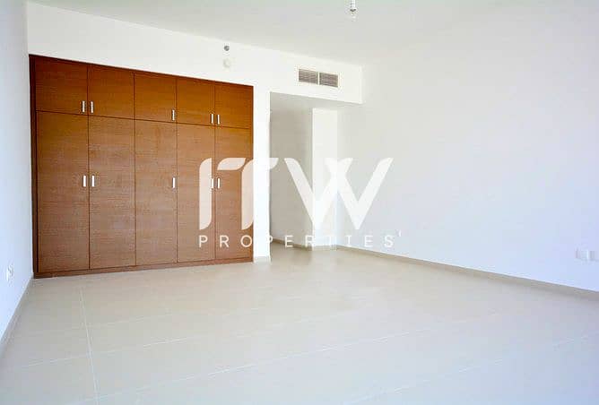 8 The Gate Tower, Al Reem Island Abu Dhabi, Skyline Real Estate  (6). jpg