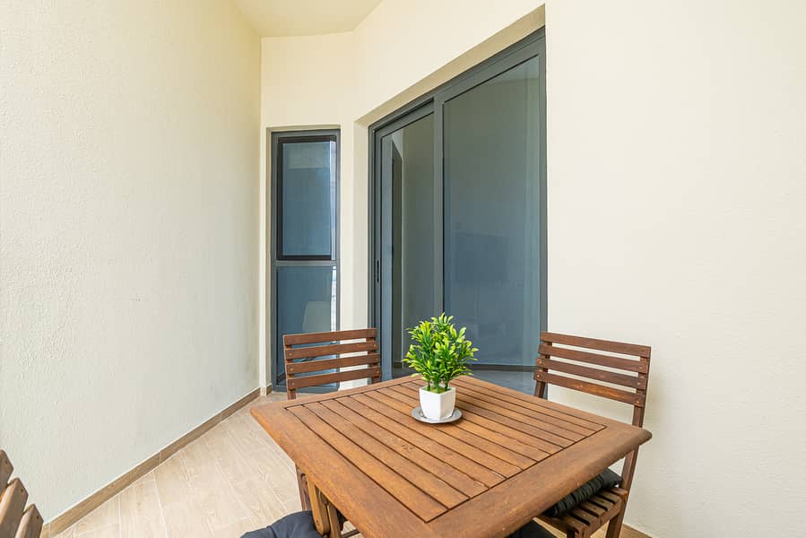 10 Balcony (1). jpeg