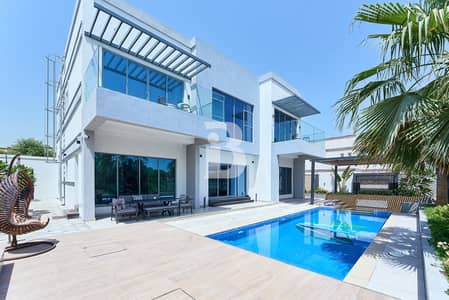 4 Bedroom Villa for Sale in Jumeirah Park, Dubai - Amazing 4 BR | Lake View | A Must See