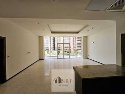 2 Bedroom Flat for Rent in Palm Jumeirah, Dubai - High Floor | Sea Views | Beach Access