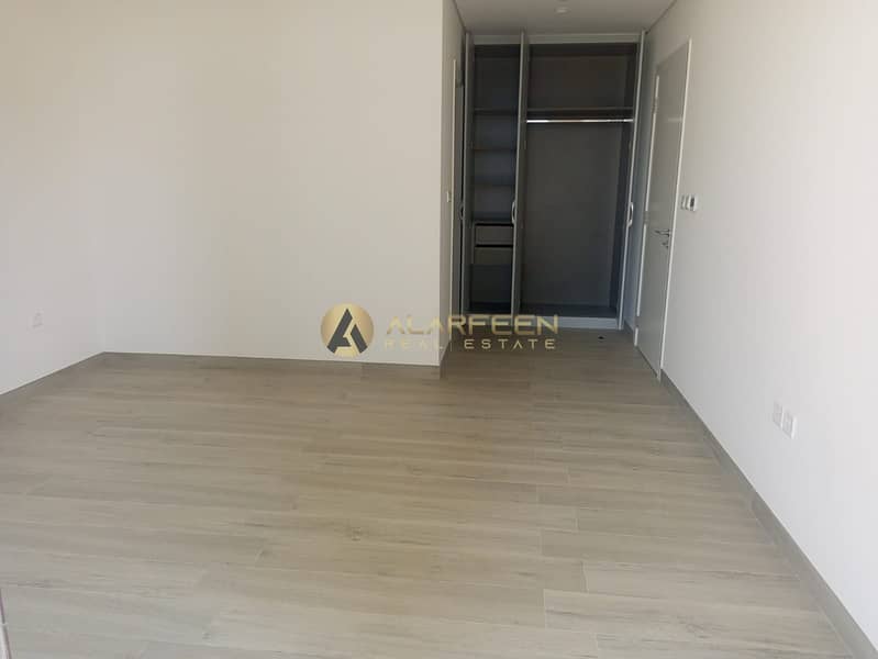 4 WhatsApp Image 2025-05-30 at 17.31. 03_467bfbfc. jpg