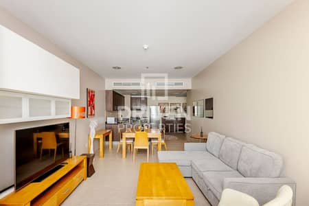 1 Bedroom Flat for Rent in Dubai Marina, Dubai - Furnished High Floor Apt in Desirable Community
