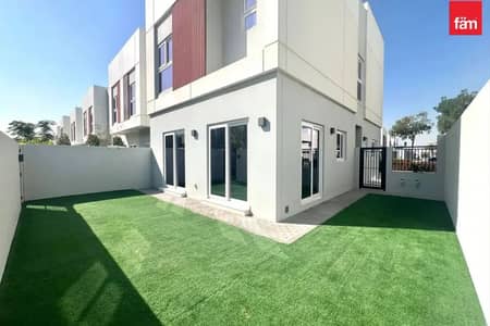 4 Bedroom Townhouse for Sale in Dubailand, Dubai - Tenanted | Single Row | End Unit