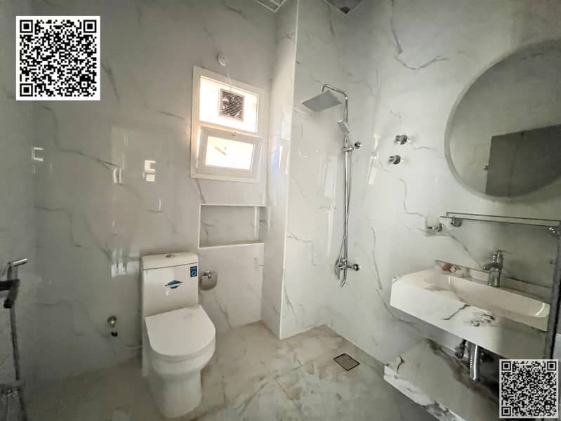 36 fffc0a82-63d0-4975-b986-29a991ac6446. jpg