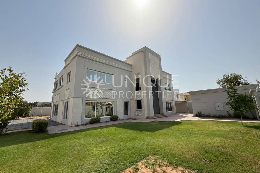 位于阿尔巴沙住宅区,巴沙2号街区 6 卧室的别墅 17000000 AED - 11806580 位于阿尔巴沙住宅区,巴沙2号街区 6 卧室的别墅 17000000 AED - 11806580