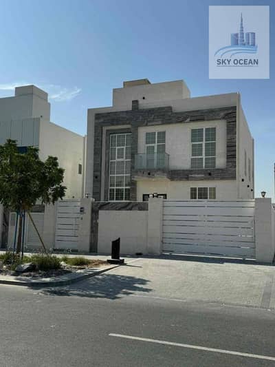 4 Bedroom Villa for Sale in Al Shamkha, Abu Dhabi - 71b4fc90-ee7e-466c-9687-3baed0568f92. jpg