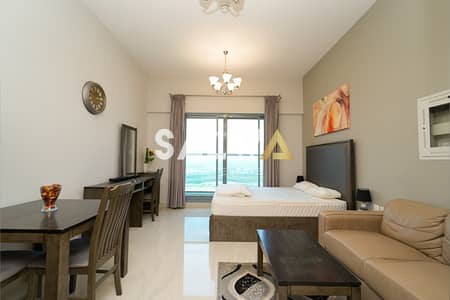 Studio for Rent in Business Bay, Dubai - Price dropped ! Multiple Cheques options