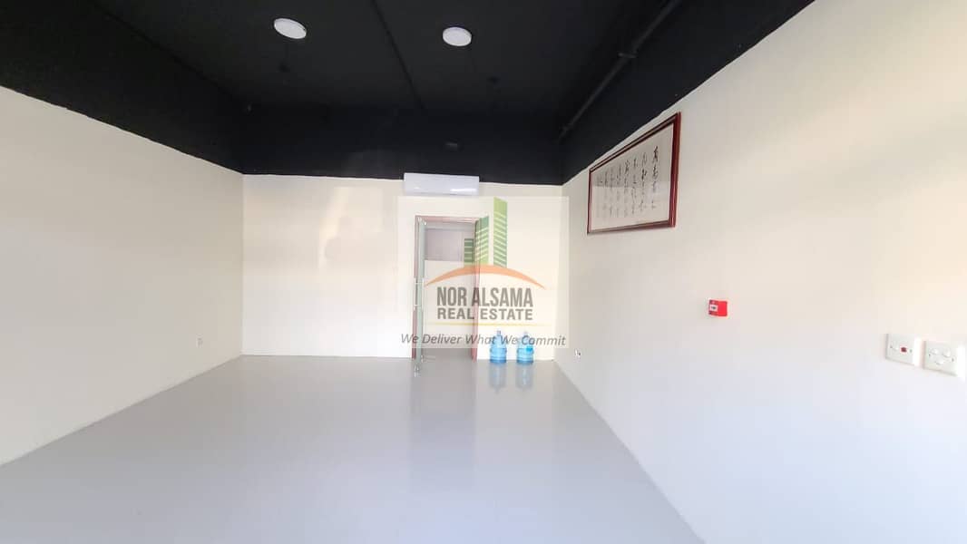 2 England X10 Shop 3. jpg