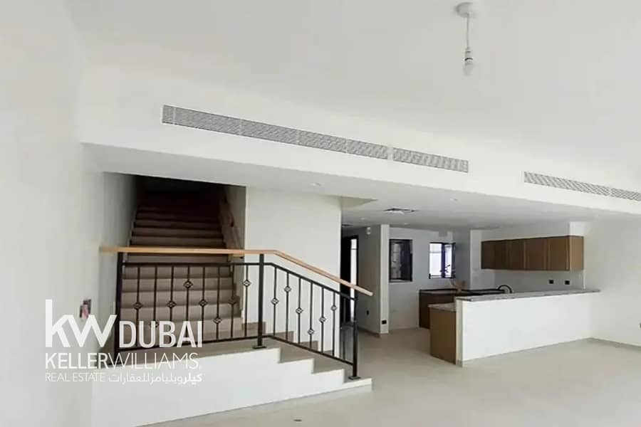 3BHK plus maid | Huge Balcony | Unfurnished | 2 Parkings 3BHK plus maid | Huge Balcony | Unfurnished | 2 Parkings