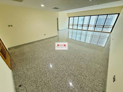 4 Bedroom Apartment for Rent in Al Markaziya, Abu Dhabi - WhatsApp Image 2025-05-30 at 4.10. 19 PM. jpeg