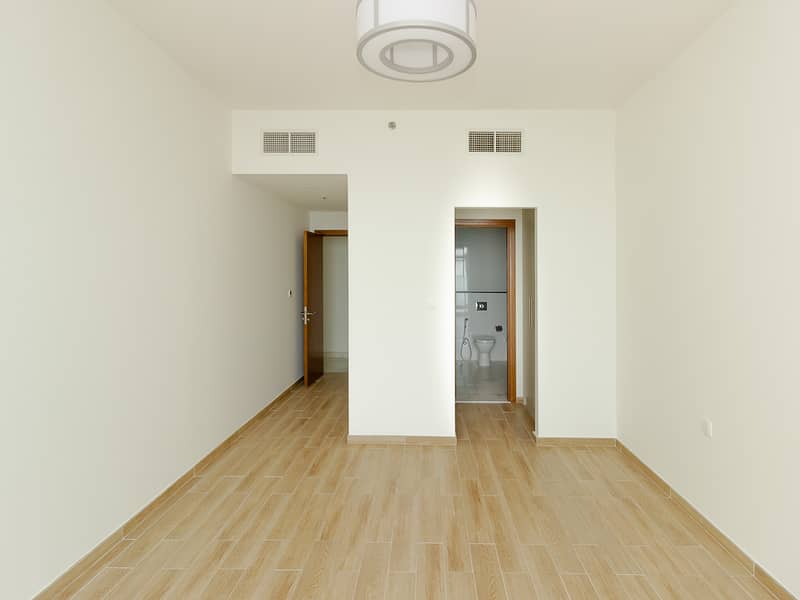 16 Habtoor City - Amna Tower - 4702 - 3BR - Aasha (16 of 22). jpg