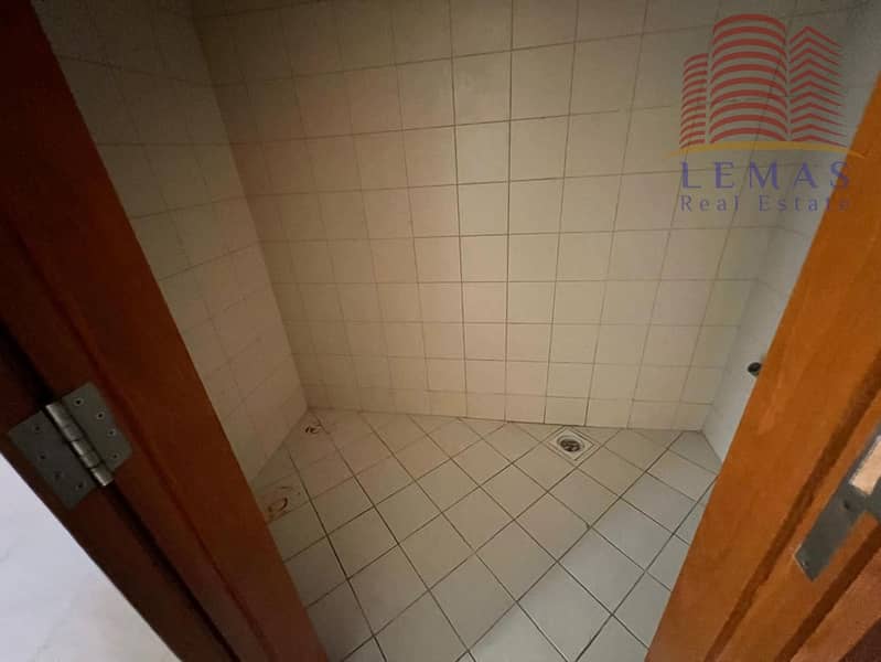 8 1404e27d-fdbb-46e1-a511-03c9947f5144. jpg