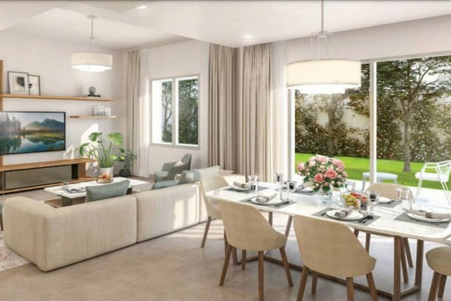 Single Row | 3BR+M TH | Casares | Prime Location Single Row | 3BR+M TH | Casares | Prime Location