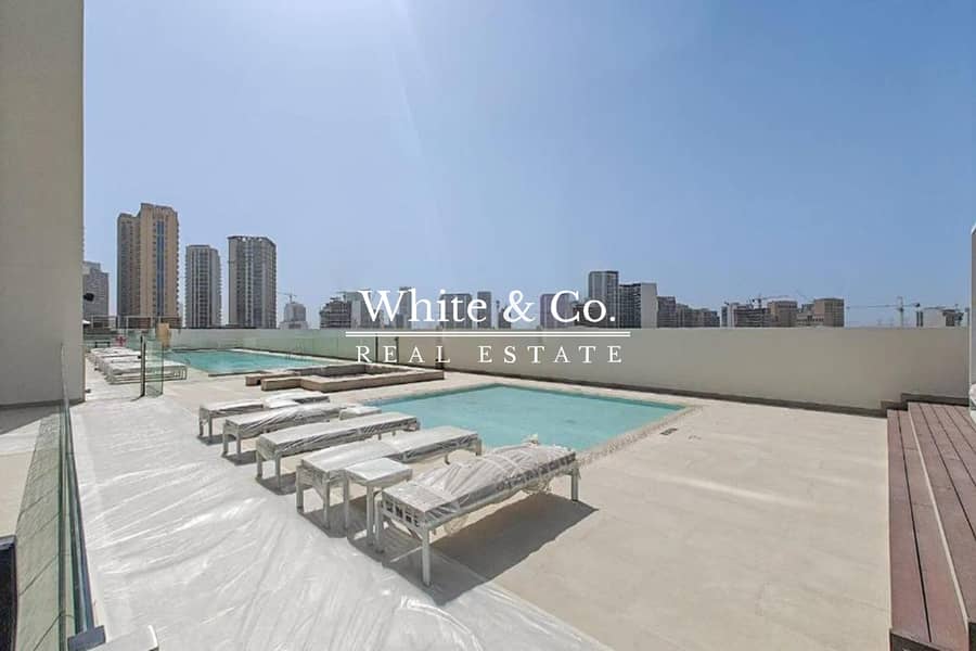 Brand new | Private Pool |Smart home Unit Brand new | Private Pool |Smart home Unit