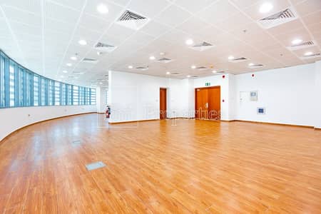 Fully fitted office space in park towers Fully fitted office space in park towers