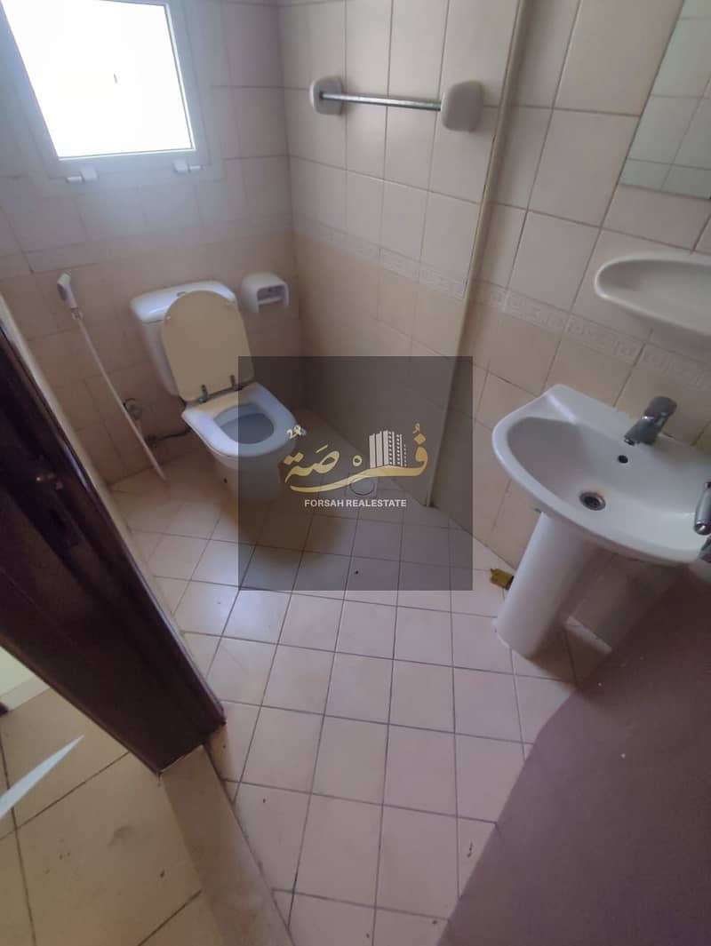 14 e79af9cd-bfcb-4938-8db4-4384fd6f756e. jpg