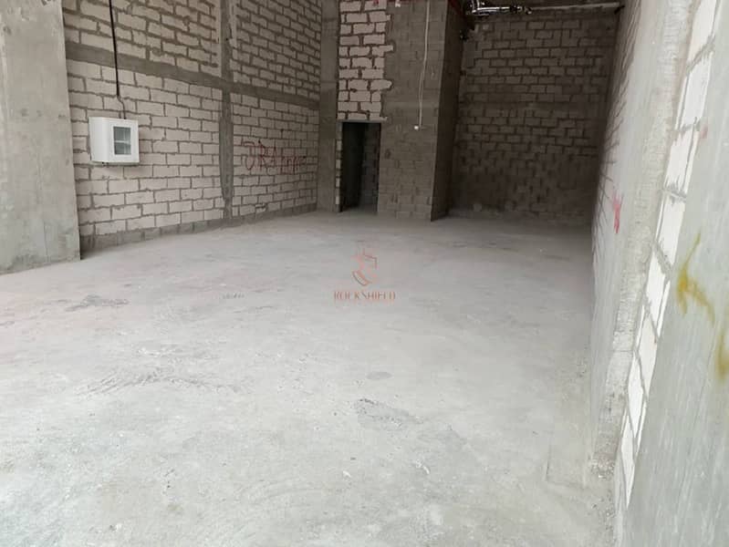محل تجاري في بن غاطي العنبر،الضاحية 11،قرية جميرا الدائرية 385000 درهم - 11811547 محل تجاري في بن غاطي العنبر،الضاحية 11،قرية جميرا الدائرية 385000 درهم - 11811547