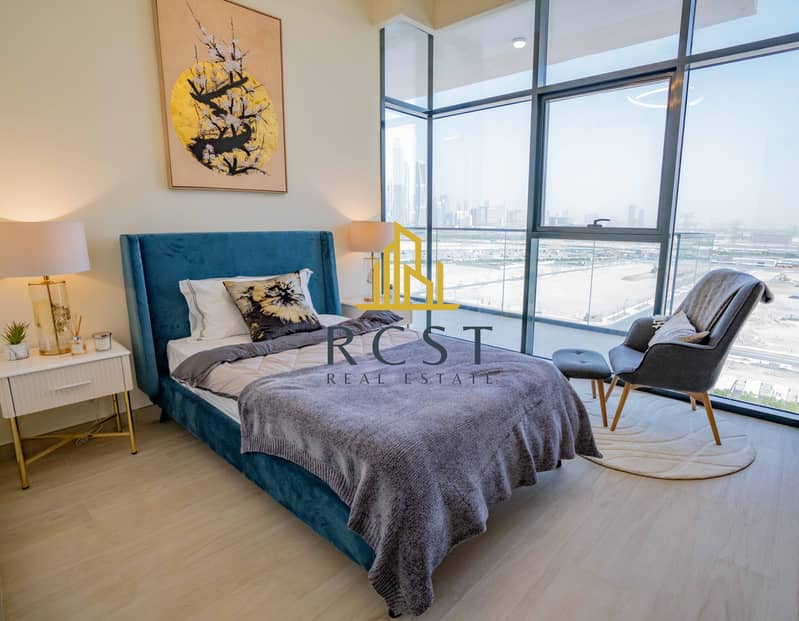 29 Riviera handover-19. jpg