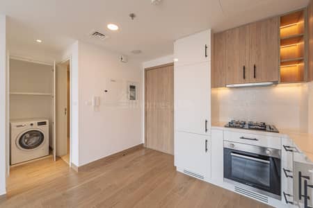1 Bedroom Flat for Rent in Town Square, Dubai - FITTED KITCHEN | READY TO MOVE - IN | BRAND NEW