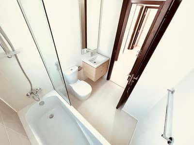 3 Bedroom Townhouse for Rent in DAMAC Hills 2 (Akoya by DAMAC), Dubai - PHOTO-2023-11-13-15-40-15 (6). jpg