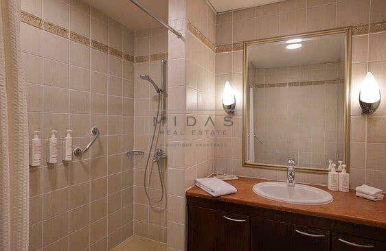 9 er-dxber-bathroom-24302_Classic-Hor. jpg