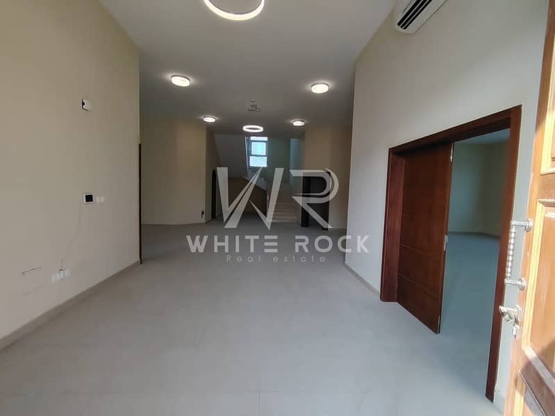 6 232be8ac-bb79-4a55-83dd-bd337d6e856a. jpg