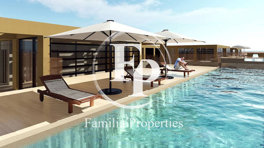 14 07 POOL VIEW. jpg