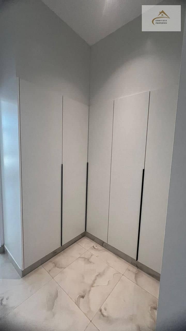 6 1000198895. jpg